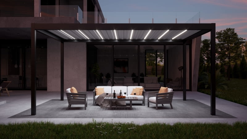 Pergolę warto wyposażyć w oświetlenie ledowe. Dzięki niemu będzie możliwe korzystanie z tarasu także po zmroku, który jesienią zapada bardzo szybko Pergola