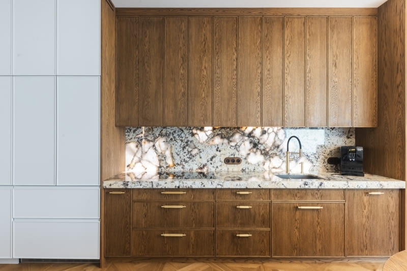 Między modernizmem a codziennością - rodzinne mieszkanie w sercu Gdyni