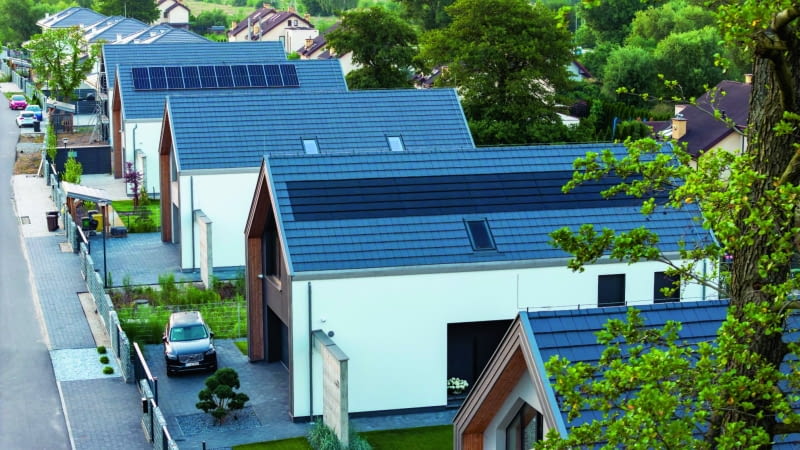 Wybierając panele, warto wiedzieć, co oznaczają opisujące je parametry oraz na co mają one wpływ