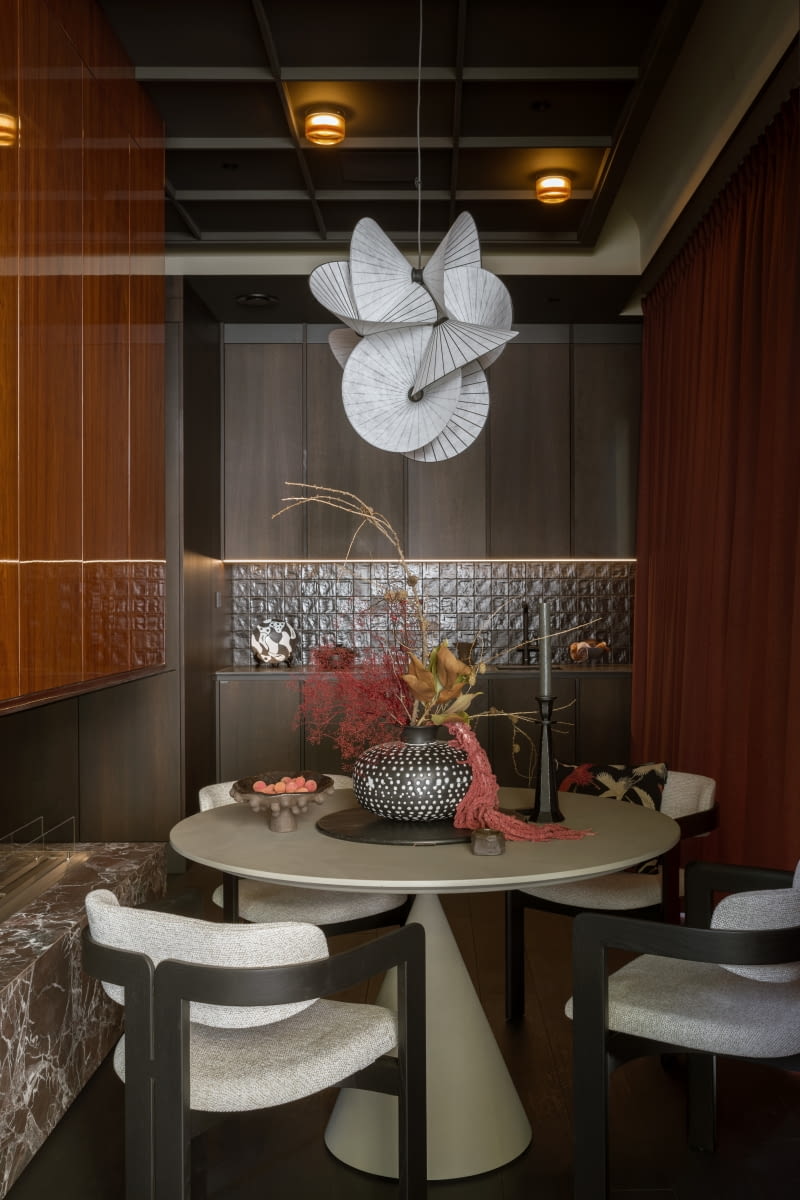 W stronę Orientu: nagrodzony projekt pracowni HOLA Design W stronę Orientu: nagrodzony projekt pracowni HOLA Design