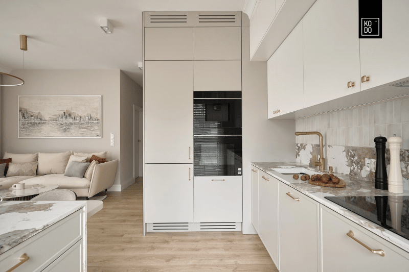 Eleganckie mieszkanie w bieli, beżach i szarości Eleganckie mieszkanie w bieli, beżach i szarości