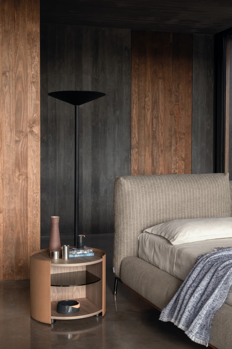 Łóżko Chapeau projektu Stefano Conficconiego Łóżko Chapeau projektu Stefano Conficconiego