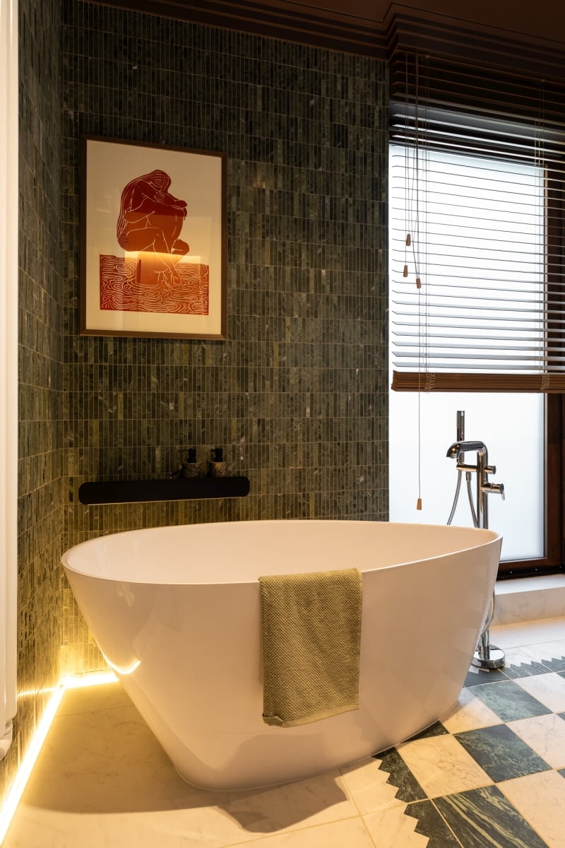 Między minimalizmem a wyrazistością: apartament w Krakowie