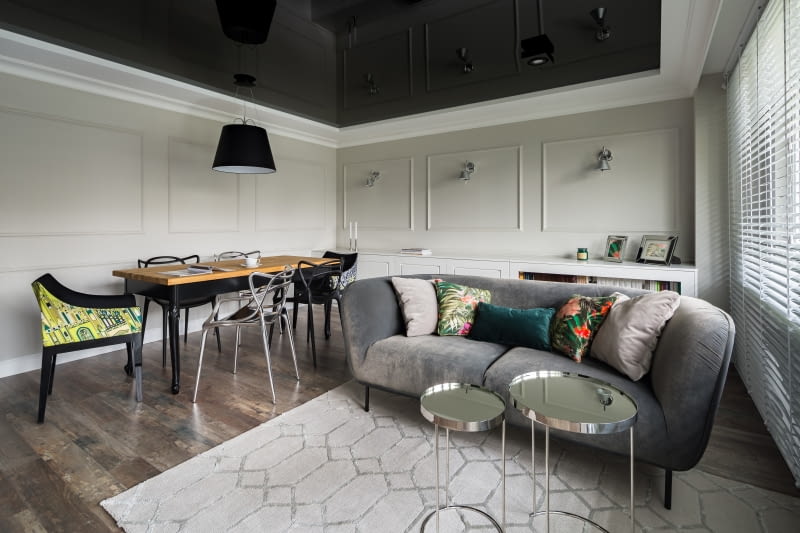 Czarny sufit w aranżacji wnętrz