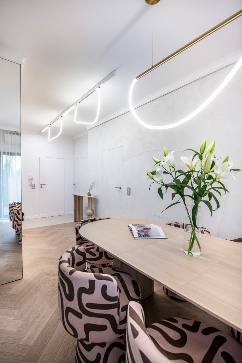 Mieszkanie influencerki Oli Nowak - projekt pracowni Deer Design