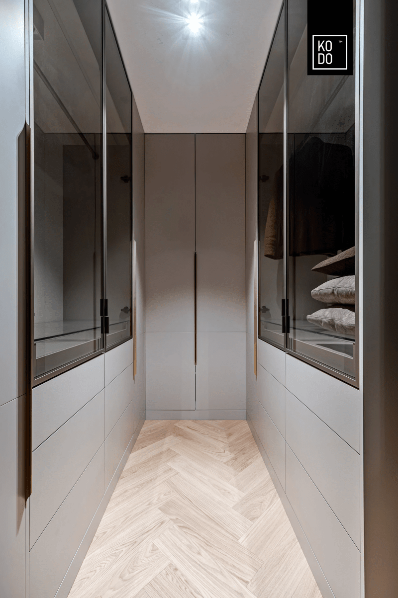 Harmonia inspirowana naturą: 90-metrowe mieszkanie w Warszawie