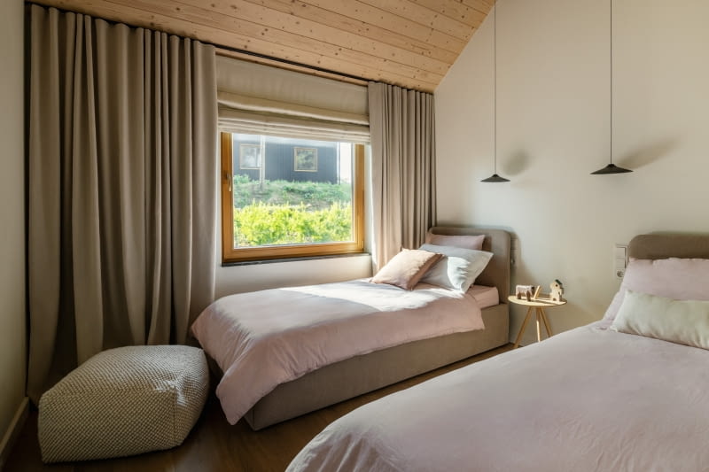 Dom na Mazurach - aranżacja wnętrz projektu Decoroom