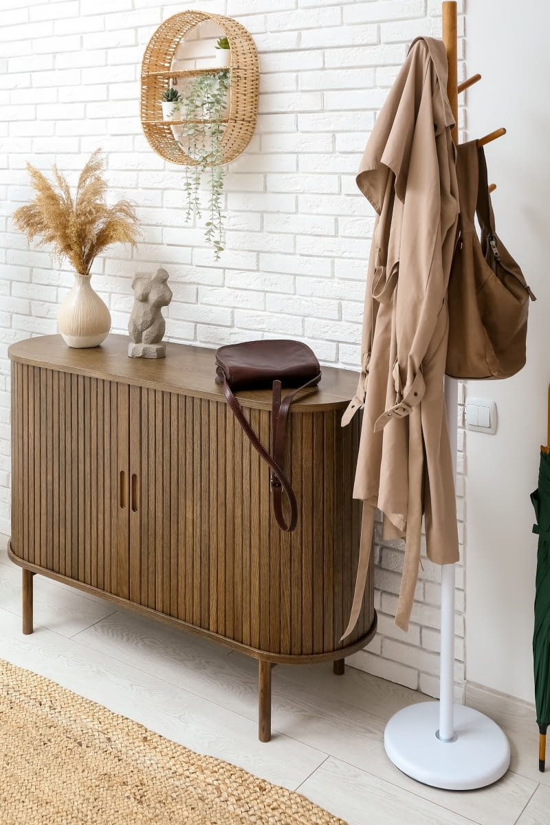 Wieszak na ubrania w przedpokoju Wieszak na ubrania w przedpokoju