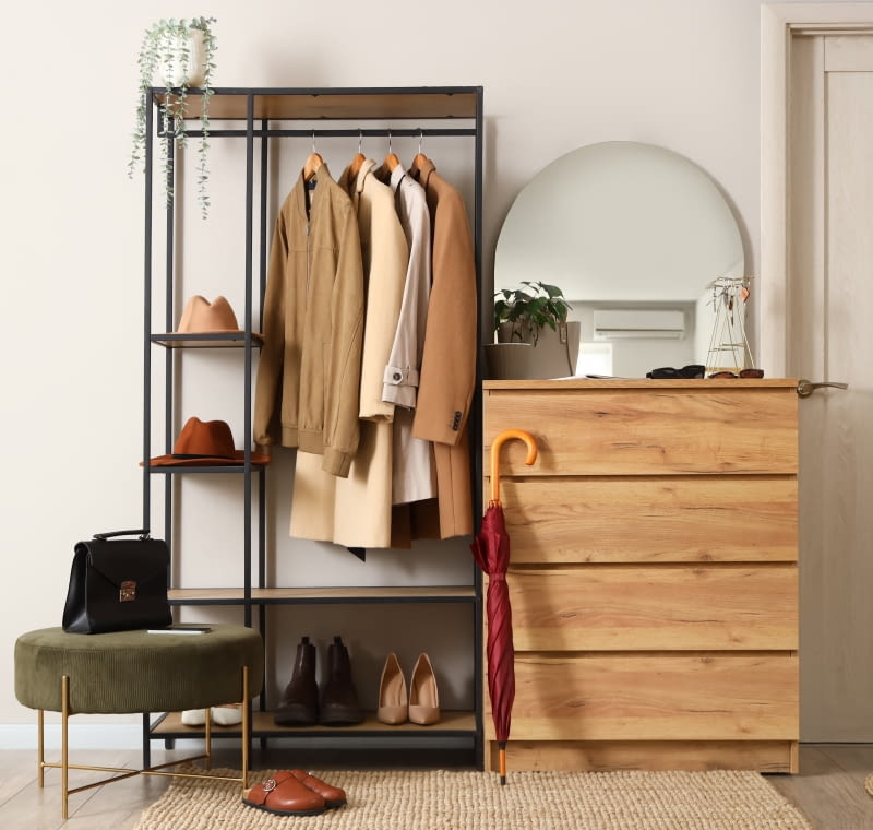 Wieszak na ubrania w przedpokoju Wieszak na ubrania w przedpokoju