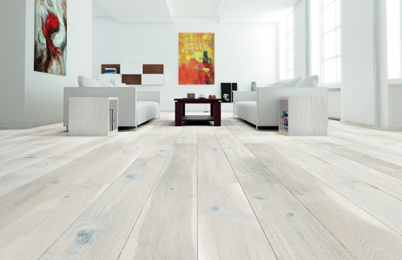 Delikatnie bielona i subtelnie nacechowana przez naturę podłoga jednolamelowa idealnie sprawdzi się we wnętrzach minimalistycznych i nowoczesnych, które wyróżnia lekkość i przestronność. Delikatnie bielona i subtelnie nacechowana przez naturę podłoga jednolamelowa idealnie sprawdzi się we wnętrzach minimalistycznych i nowoczesnych, które wyróżnia lekkość i przestronność.