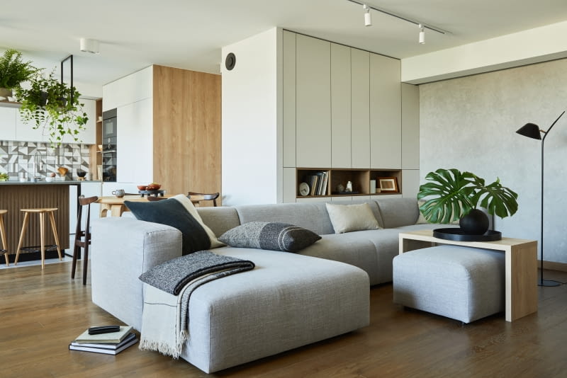 Optyczne powiększenie salonu