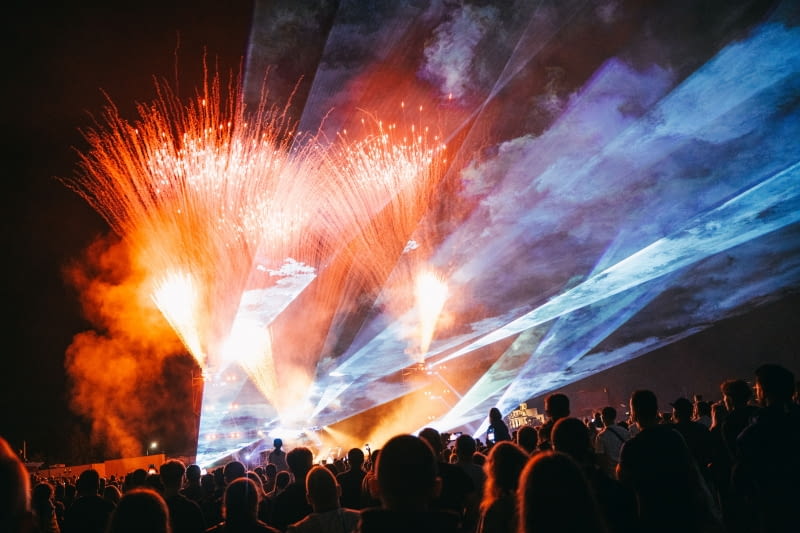 Pokazy laserowe na stadionie OSiR Pokazy laserowe na stadionie OSiR