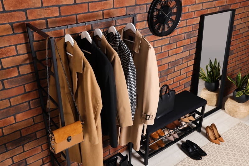 Przedpokój: gdzie schować buty?