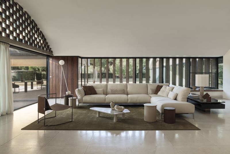 Sofa Chapeau projektu Stefano Conficconiego Sofa Chapeau projektu Stefano Conficconiego