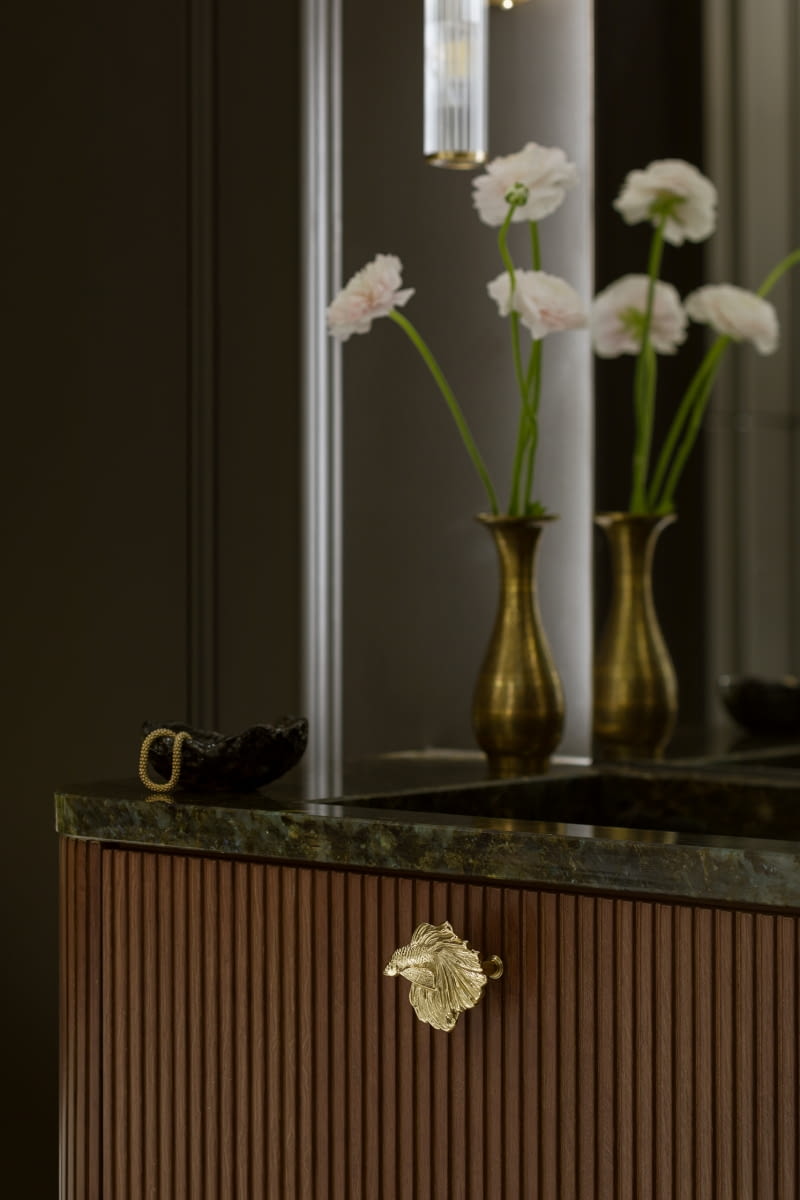 Eleganckie połączenie nowoczesności z naturą - aranżacja projektu Auroom Concept Eleganckie połączenie nowoczesności z naturą - aranżacja projektu Auroom Concept