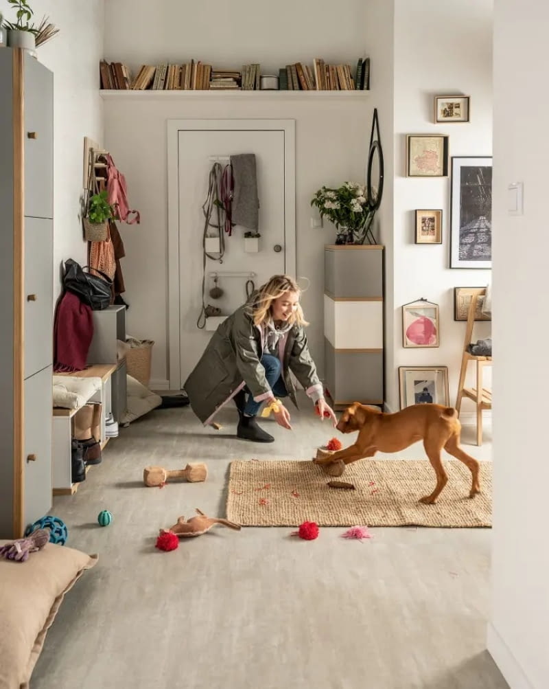 Specjalna technologia produkcji niektórych paneli sprawia, że nadają się one do kuchni, łazienek i korytarzy VOX Specjalna technologia produkcji niektórych paneli sprawia, że nadają się one do kuchni, łazienek i korytarzy VOX