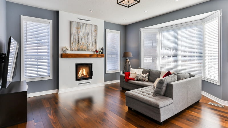 Kominek stalowy Lucy Slim Prawy Kominek stalowy Lucy Slim Prawy