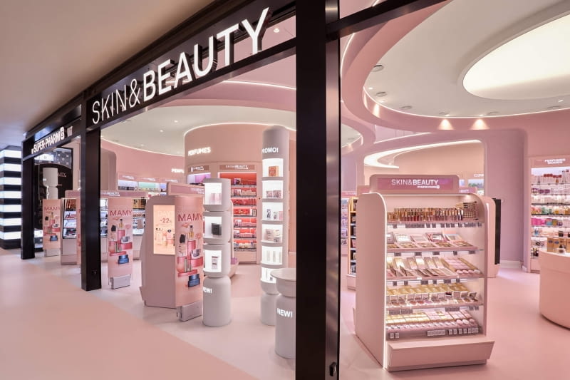 Skin & Beauty. Proj. Robert Majkut Design Skin & Beauty. Proj. Robert Majkut Design