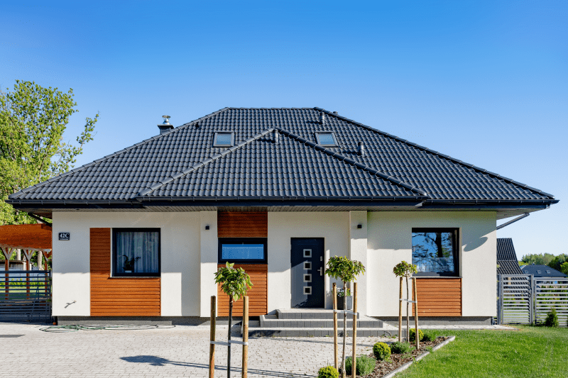 Dachówka betonowa Bałtycka Cisar, kolor grafitowy