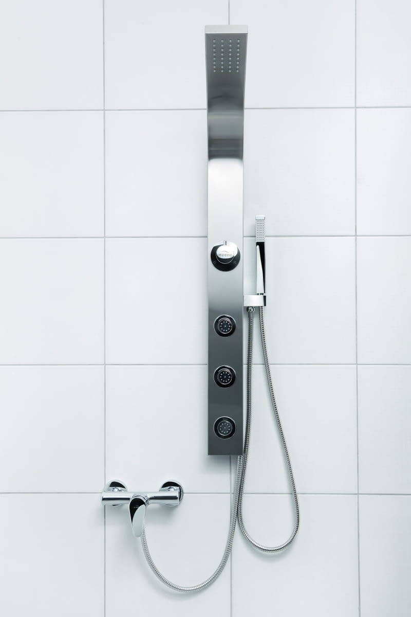 Natrysk górny 32 dysze, natrysk ręczny 1-funkcyjny (strumień normalny), 3 regulowane dysze do hydromasażu Panel prysznicowy z hydromasażem