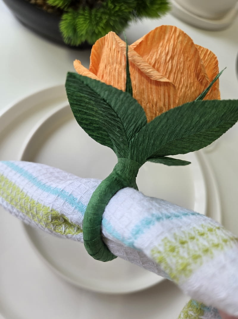 Róże z papieru – zrób to sam Róże z papieru – zrób to sam