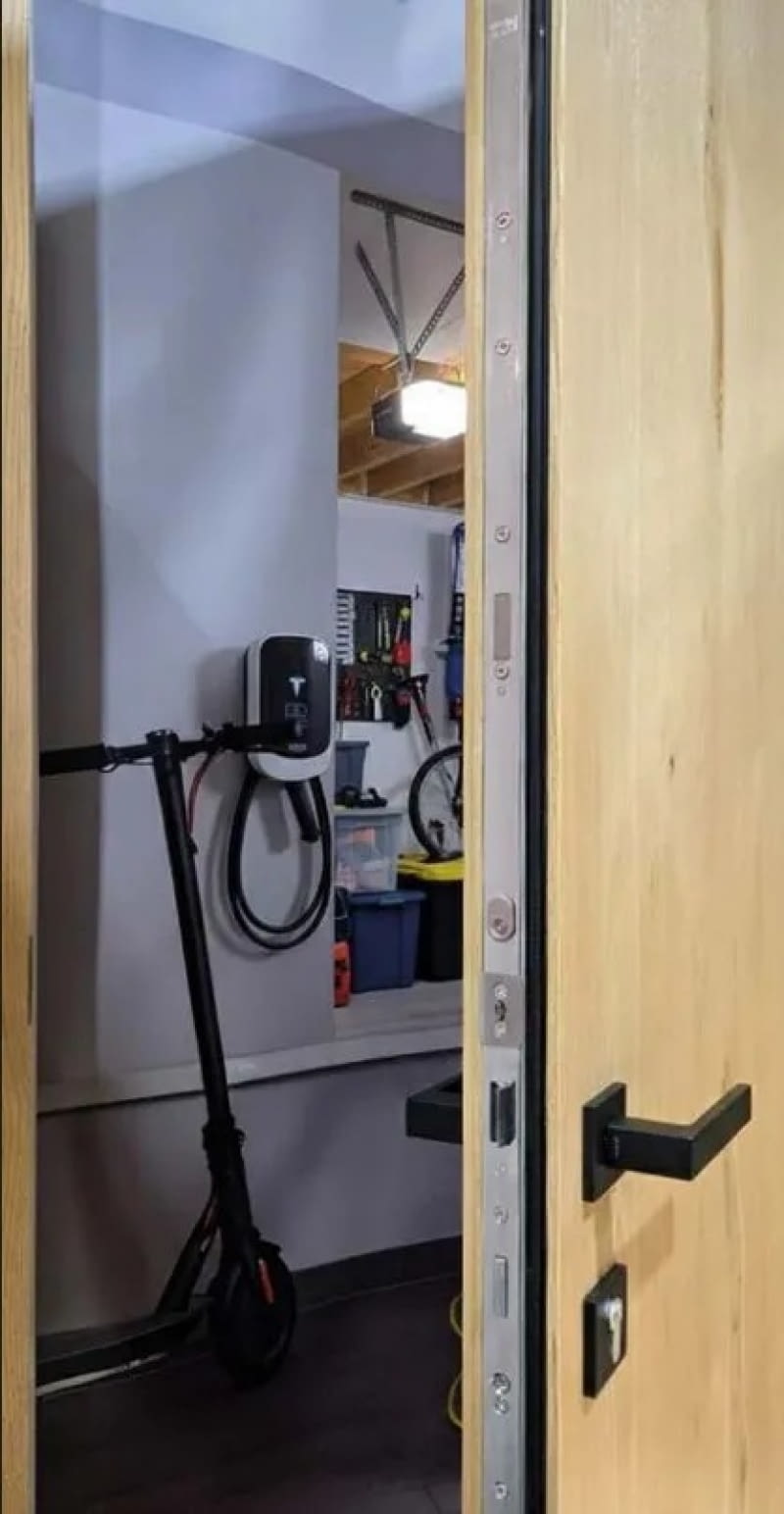 Drzwi przejściowe garaż dom