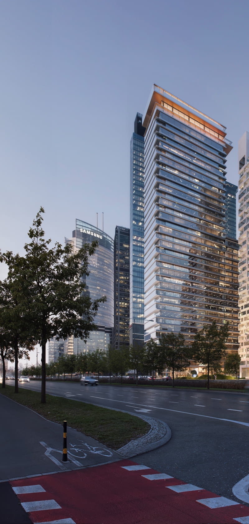 AFI Tower w kompleksie Towarowa22. Proj. JEMS Architekci AFI Tower w kompleksie Towarowa22. Proj. JEMS Architekci