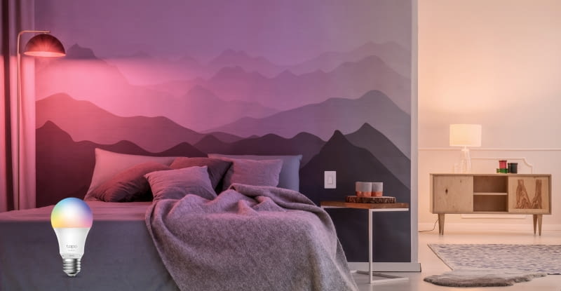 Żarówkę smart Wi-Fi ze zmiennym kolorem bez problemu połączymy ze swoją siecią bezprzewodową, nie potrzebujemy dodatkowego sprzętu Osprzęt elektroinstalacyjny