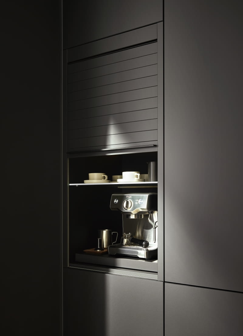 Żaluzje meblowe REHAU RAUVOLET – harmonia formy i funkcjonalności Żaluzje meblowe REHAU RAUVOLET – harmonia formy i funkcjonalności