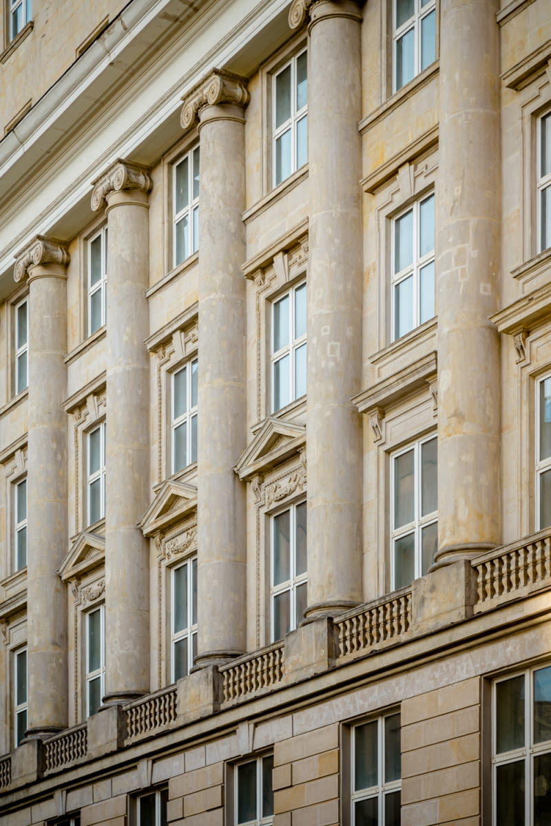 Moniuszki 8 - fasada