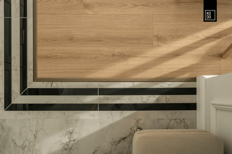 Wnętrza w złotej poświacie - projekt pracowni KODO