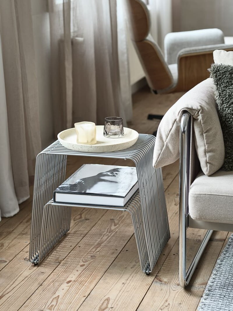 Stolik UDBY 36x46 1 półka chrom Stolik UDBY 36x46 1 półka chrom