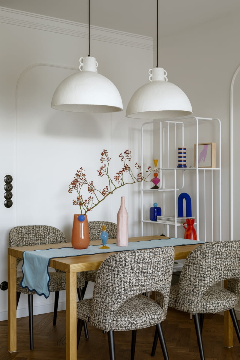 Mieszkanie, na warszawskiej Woli, które czaruje formą i kolorem Mieszkanie, na warszawskiej Woli, które czaruje formą i kolorem