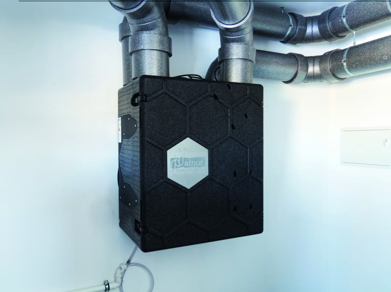 Rekuperator  z właściwe  podłączonym  odpływem skroplin  do kanalizacji