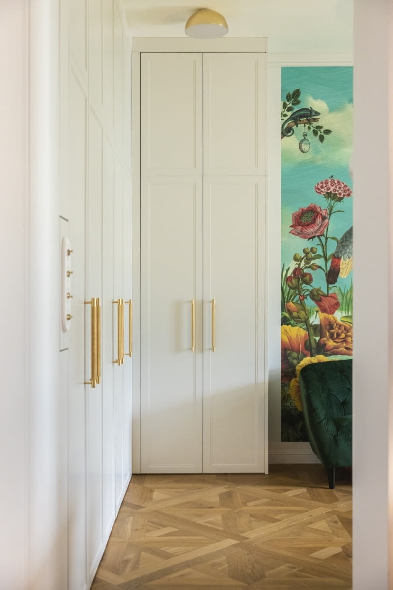 Między modernizmem a codziennością - rodzinne mieszkanie w sercu Gdyni