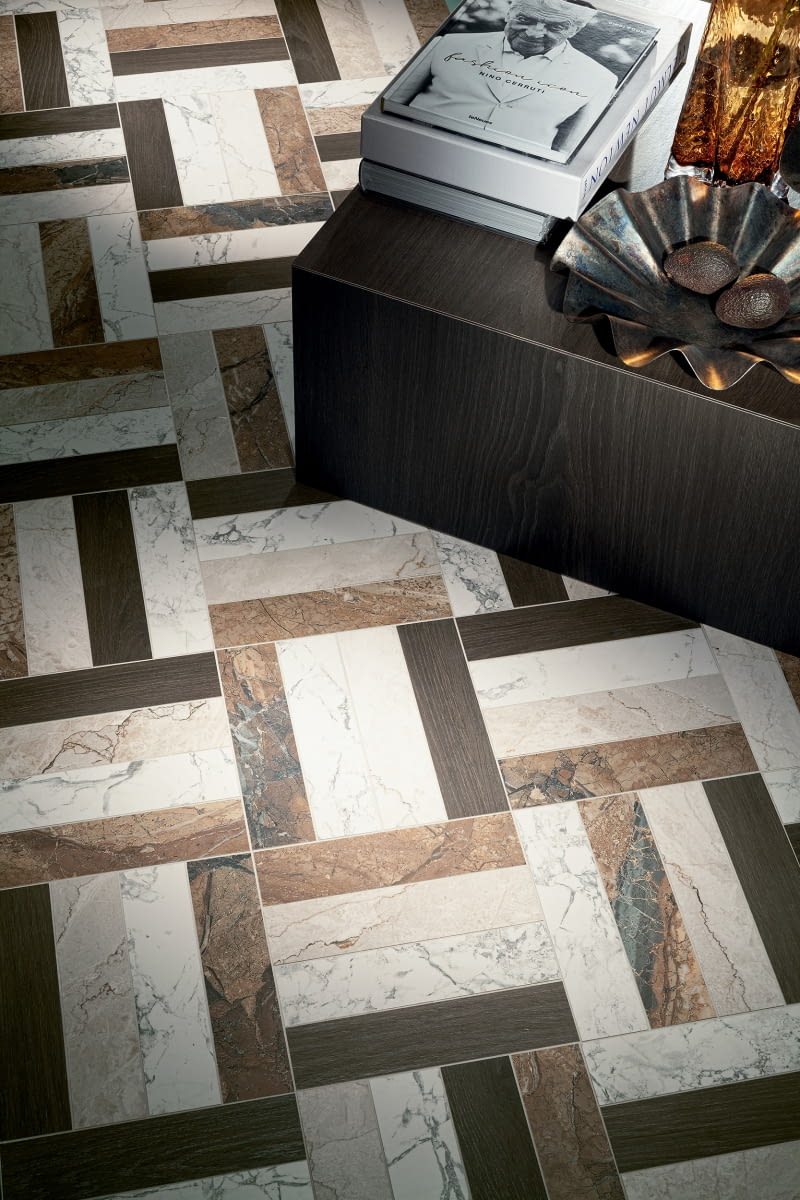 Technologia produkcji Sensory 3D sprawia, że surowość kamienia czy delikatność drewna zyskują na płytkach namacalną formę. Technologia produkcji Sensory 3D sprawia, że surowość kamienia czy delikatność drewna zyskują na płytkach namacalną formę.