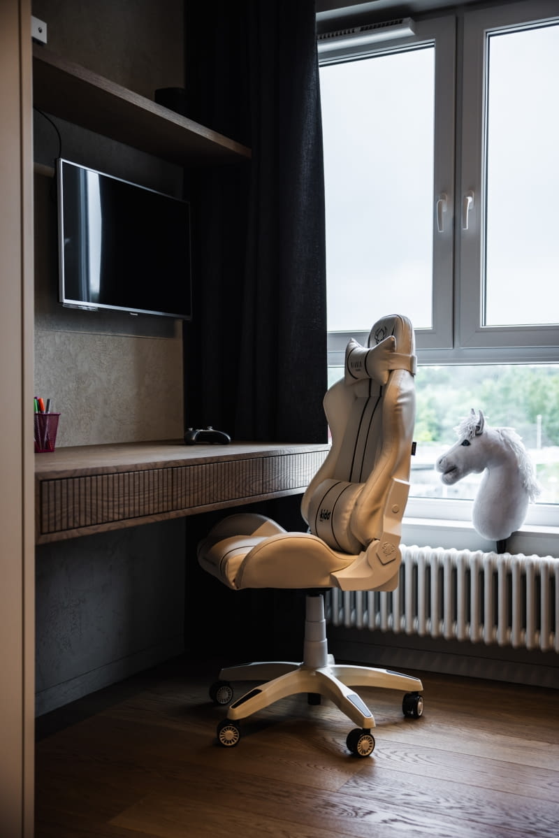 Apartament z widokiem na staw: zaprojektowany z myślą o wyciszeniu Apartament z widokiem na staw: zaprojektowany z myślą o wyciszeniu