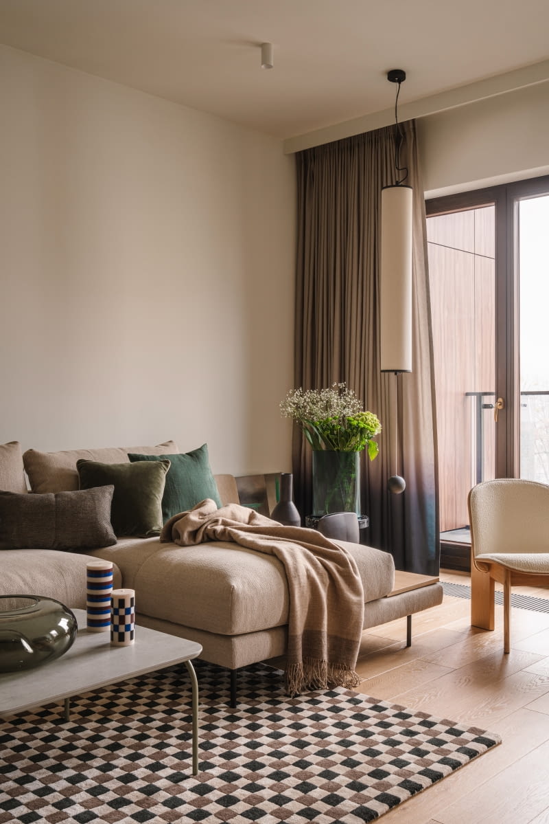 80-metrowe mieszkanie na warszawskim Muranowie