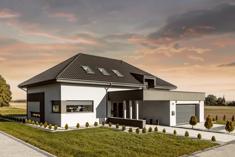 Dachówka ceramiczna Braas Rubin 13V, kolor antracytowy Dachówka ceramiczna Braas Rubin 13V, kolor antracytowy