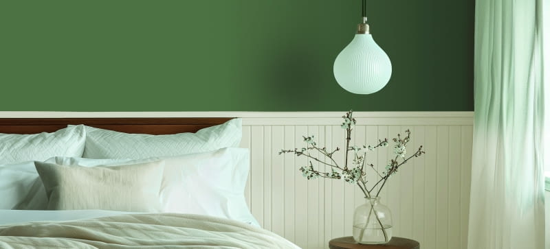 Zieleń Midnight Garden, dzięki swojej botanicznej estetyce, świetnie odnajduje się zarówno we wnętrzach inspirowanych tradycją i naturą, jak i w tych nowoczesnych, odprężających przestrzeniach. Zieleń Midnight Garden, dzięki swojej botanicznej estetyce, świetnie odnajduje się zarówno we wnętrzach inspirowanych tradycją i naturą, jak i w tych nowoczesnych, odprężających przestrzeniach.