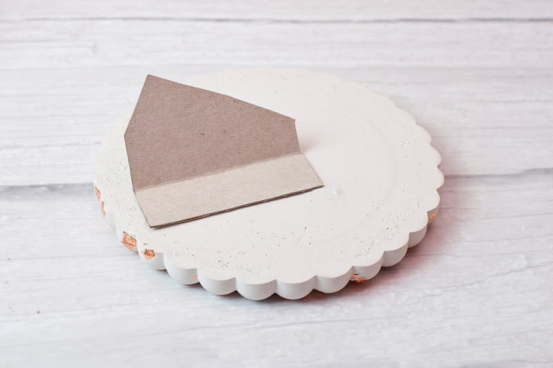 Zrób to sam: ozdabiamy lustro