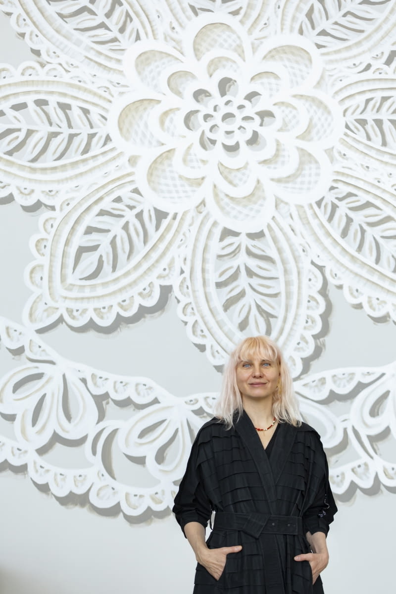 NeSpoon stworzyła nowy mural w warszawskiej DOMOTECE