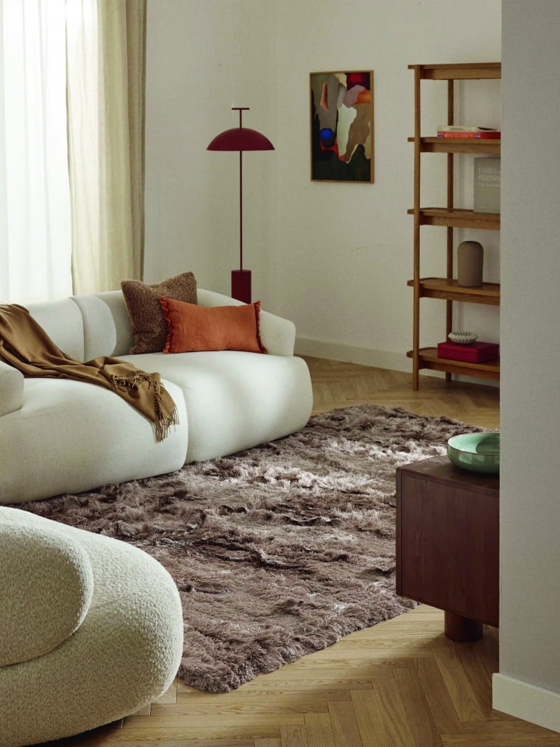 Dywan z długim włosiem z połyskiem Jimmy, bawełna, poliester, 120 x 180 cm, 869,90 zł, westwing.pl