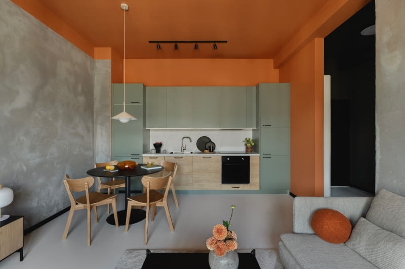 Kolorowy sufit - propozycje aranżacji wnętrz Kolorowy sufit - propozycje aranżacji wnętrz