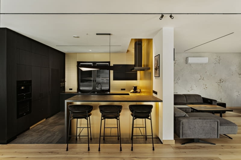 Przestrzeń na miarę życia: 450-metrowy dom dla rodziny