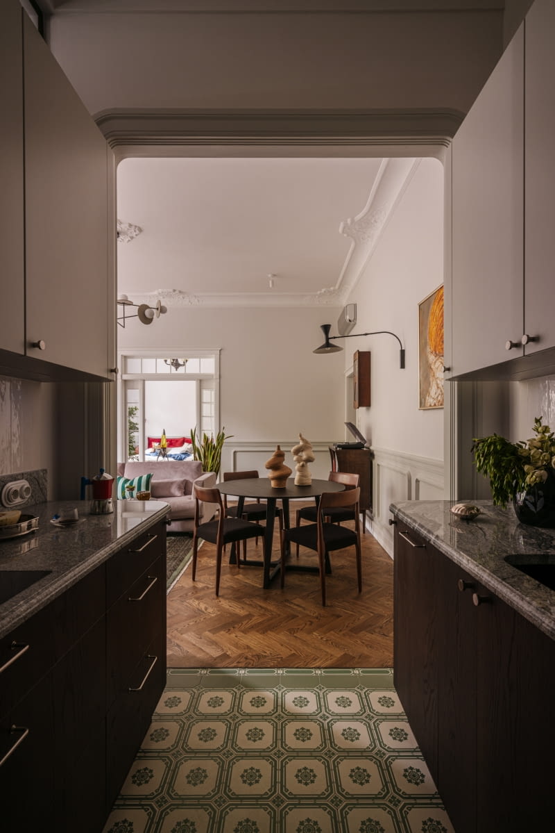 Mieszkanie w odrestaurowanej secesyjnej kamienicy w Poznaniu Mieszkanie w odrestaurowanej secesyjnej kamienicy w Poznaniu