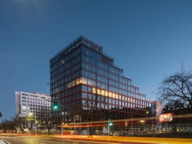 Swobodna SPOT we Wrocławiu. Proj. Kuryłowicz + Architekci