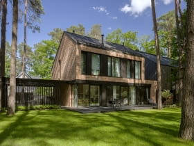 Dom BX3. Proj. Exterio Architektura.