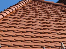 Ponadczasowa ochrona domu – przegląd najtrwalszych rozwiązań na lata