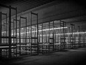 Hale stalowe – jak konstrukcje stalowe zmieniają krajobraz współczesnego przemysłu